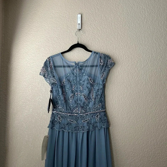 NWT Adrianna Papell Women's Beaded Bodice Formal Maxi Dress with GGT Skirt Blue - Picture 3 of 12